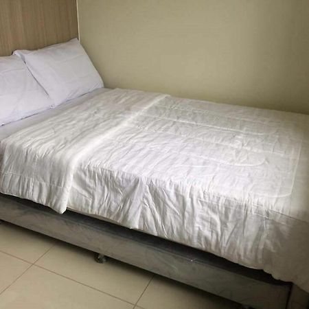 Seabreeze Residences At Breeze Residences Pasay Bagian luar foto