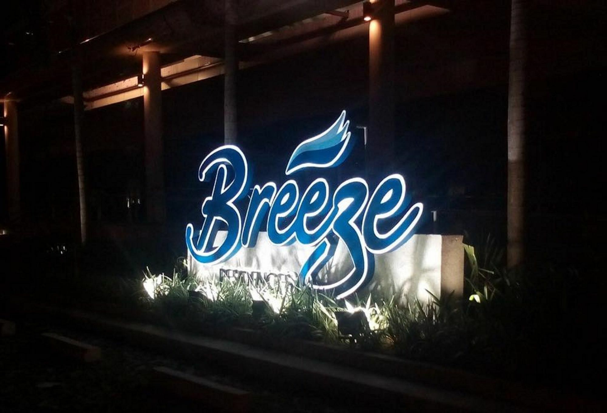 Seabreeze Residences At Breeze Residences Pasay Bagian luar foto